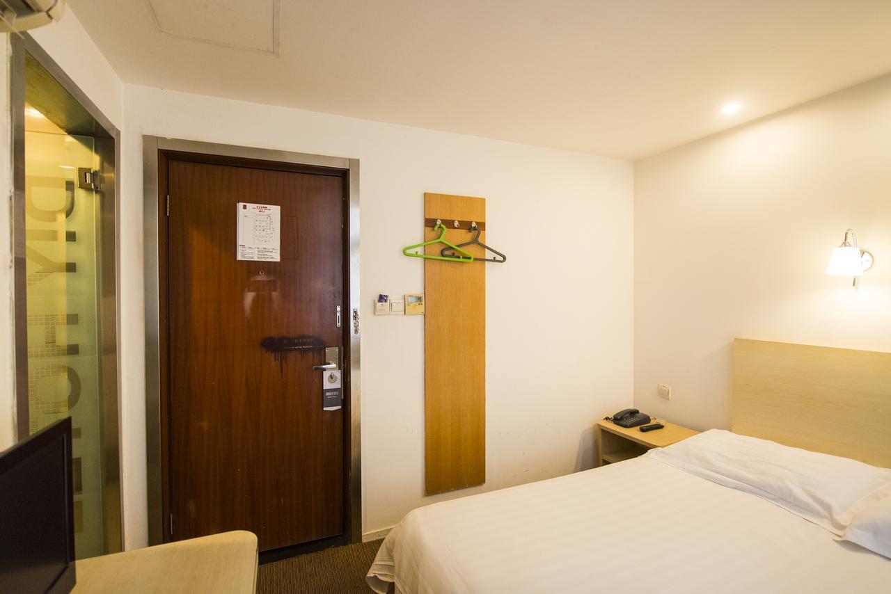 Motel Fuzhou South Wuyi Road Rongcheng Ancient Street Φουζού Εξωτερικό φωτογραφία